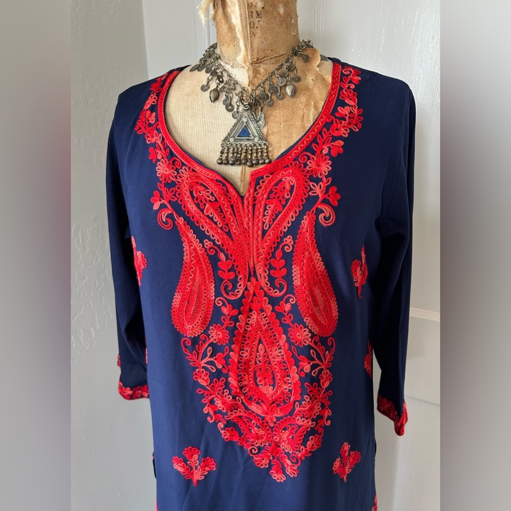 NWOT rayon embroidered long Kurta